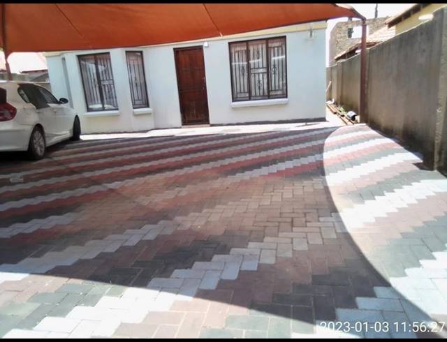 2 BEDROOM HOUSE FOR SALE IN CHANTELLE